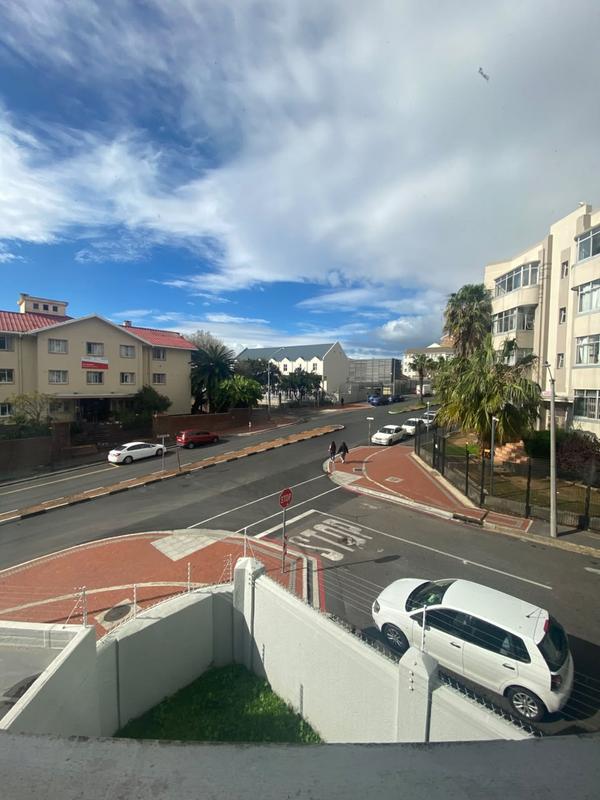 2 Bedroom Property for Sale in Zonnebloem Western Cape